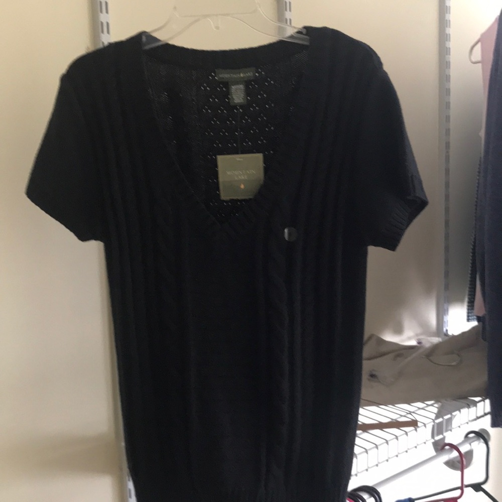 Lady’s summer sweater